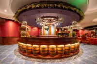 Huocheng Xiangyeli Castle Hotel - ที่มีบาร์