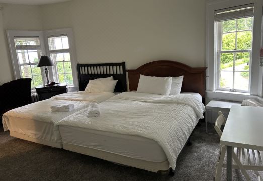 Vancouver West Spanish Banks Villa의 해변 근처 모습