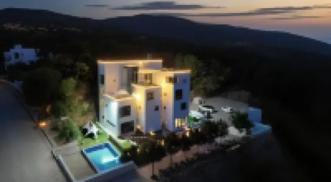 Yakamoz Designer B&B