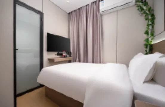 YULONG Hotel at Caihongqiao Station, Guangzhou Hotels near Xijiao Ecological Park