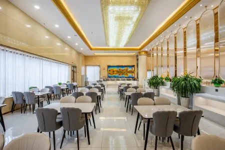 Bachu Jinjiang International Hotel (Bachu Pedestrian St, Bachu Station, Kashgar Prefecture) Отели в г. Маралбаши