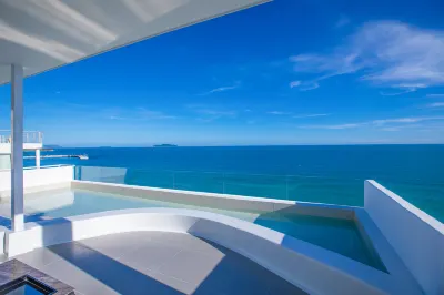 Sanya Moonlight Dolphin designer Seascape Art B&B Hôtels à : 