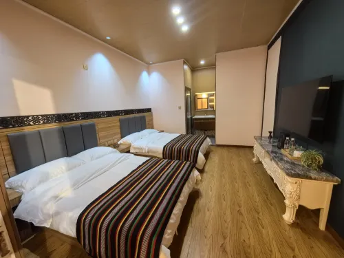 Wangmu Guesthouse (Qiangbaolin Temple Branch) in Changdu Hotel di Qamdo