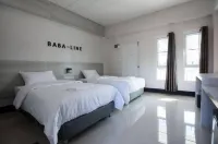 Babaline Hotel 四色菊住宿飯店