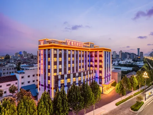 Vienna Hotel (Zhoukou Huaiyang Taihao Mausoleum) Hotels in Zhoukou