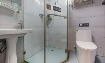 7 Days Premium Hotel (Shijiazhuang Zhengding Ancient City Longxing Temple)