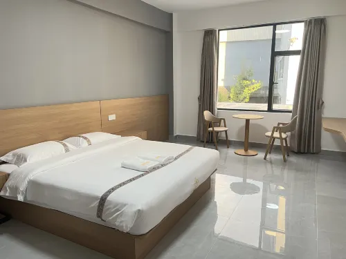Nana Hotel