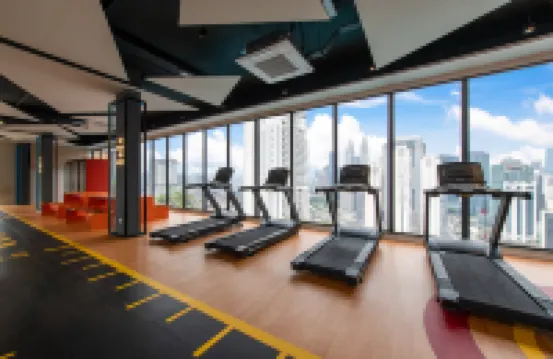 Majestic by Avery at KLCC【Located in the City Center+10 mins to Twin Towers+Rooftop Infinity pool】