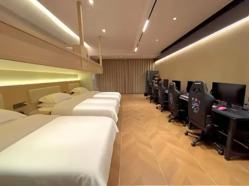 HI  Esport Hotel