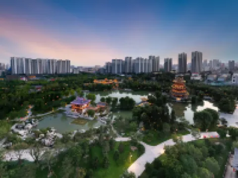 Zhongchun Yaju Hotel (Dingzhou Ancient City Wanda Plaza) Hotels in Dingzhou