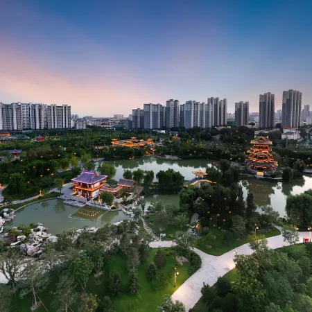 Zhongchun Yaju Hotel (Dingzhou Ancient City Wanda Plaza)