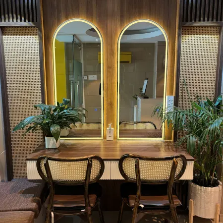 Cubicity De Tham