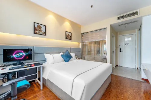 Jingzu E-Sports Hotel (Langzhong Ancient Town Branch)