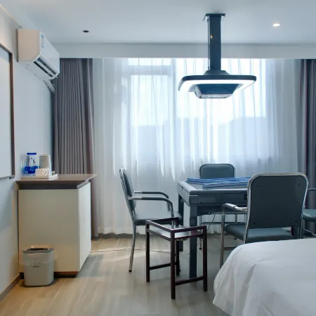YAYUR Hotel Zhutan Branch in Wanzai County, Yichun City