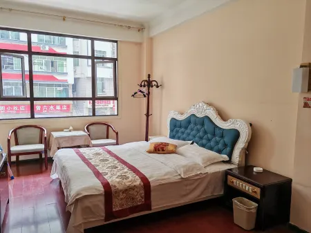 Yanjin Jinyuan Hotel Отели рядом с достопримечательностью «Dousha Gate Ancient Town»