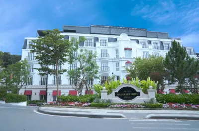 Golden Sun Hotel - Dalat Hotel a 