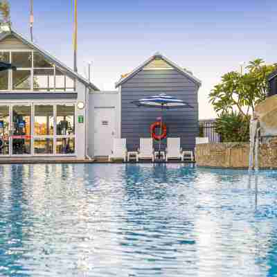 Mandurah Quay Resort Hotel Exterior