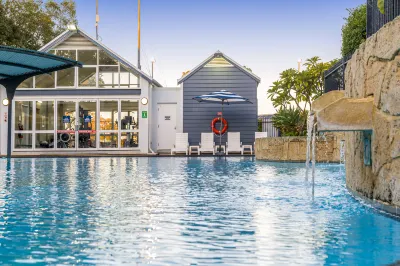 Mandurah Quay Resort Hotels near Mandurah