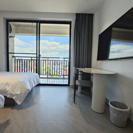 Hualai Apartment
