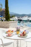 Lustica Bay Vacation Homes - breakfast
