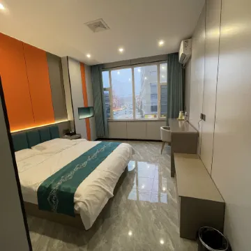 Dingshang 413 Express Hotel (Wutaishan Railway Station)