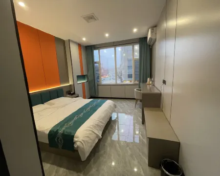 Dingshang 413 Express Hotel (Wutaishan Railway Station) Hotels in Fanshi