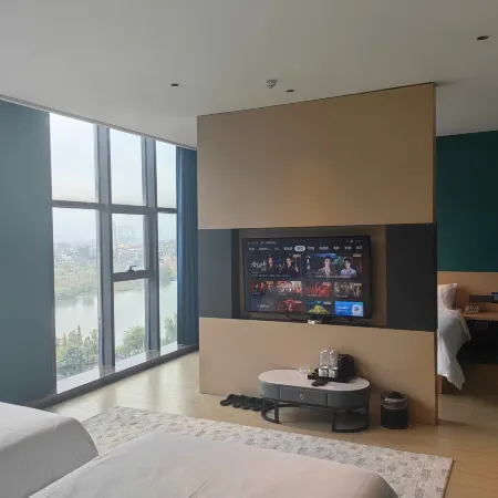 YueHua Hotel