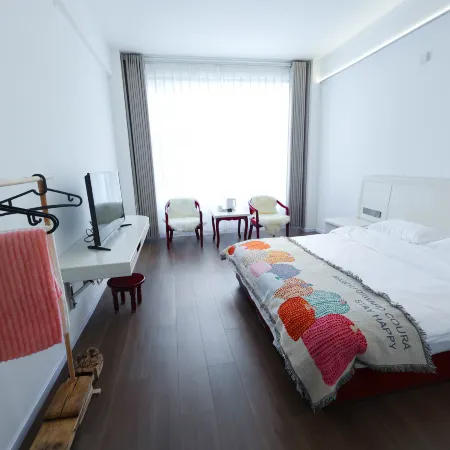 Wuyuan Harmony Hotel