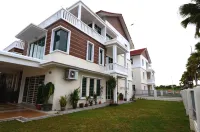 7BR Bungalow Tanjung Tokong WiFi Near Straits Quay