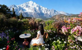 ‌Cafe Coco · Forever With You‌ ‌Hot Spring Boutique Inn (Old Town Waterwheel)