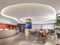 From·K Hotel (Guangzhou Tianhe Zhengjia Plaza Tiyuxi Road Metro Station Branch) Hotels near مول تي