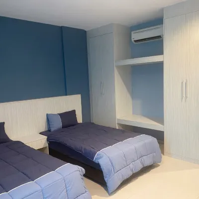 IRONMAN’S HOMESTAY @ MARINA ISLAND LAGUNA 2 네덜란드 요새 주변 호텔