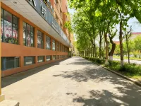 Fuhai County Furui wanhao Hotel - parking