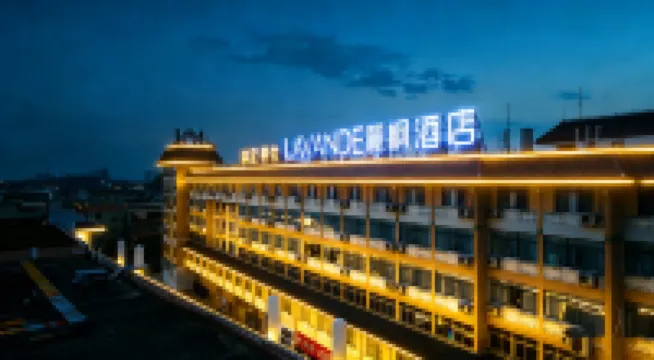 Lavande Hotel (Foshan South Railway Station Bijiang Light Rail Station) Hotels near Bijiang Golden House