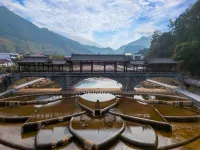 Jianwuxiang Ranjiangshan Resort Hotel - 마운틴 뷰