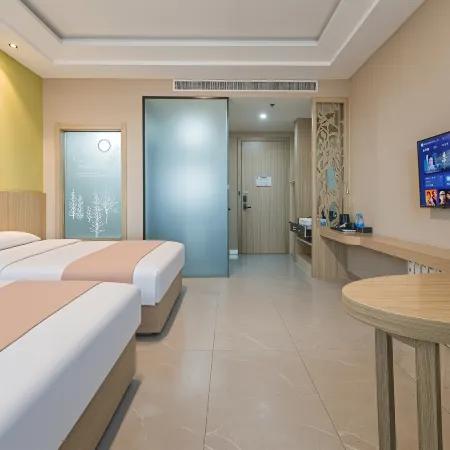 Ejina Xierman Hotel