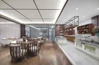 Dongfang Xinlu Yishengyuan Hotel