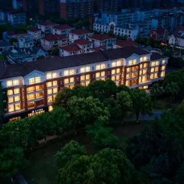 南園四季ホテル（太倉市華発広場） アルプススノーワールド周辺のホテル