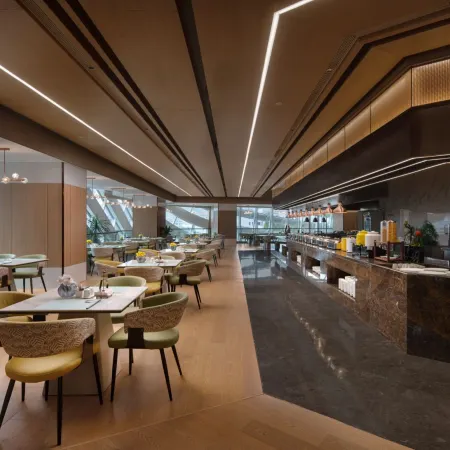 Pearl RIverson Garden Hotel