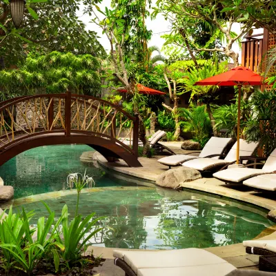 阿迪瓦納聖猴森林酒店 鄰近烏布猴子森林（Ubud Monkey Forest）的酒店