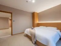 米爾曼星悅·城景|City·View逸居（東平地鐵站世紀蓮體育中心店） 鄰近东平的酒店