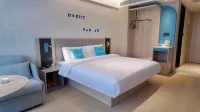 Home Inn (Xiangxi National Vocational and Technical College Branch)
