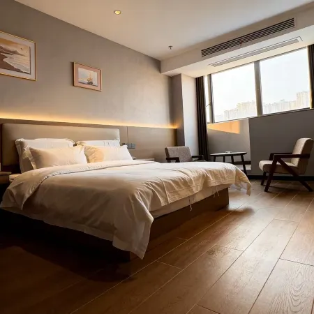 Qifeng Hotel