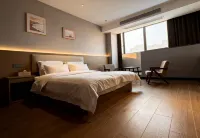 Qifeng Hotel