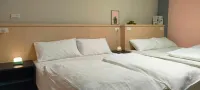 Zhuge Hospitality Homestay - พร้อมระเบียง