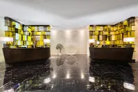 Gallery Hotel