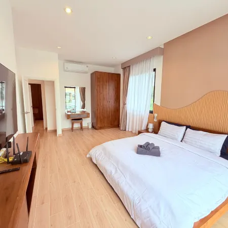 Goldena Residence Pool Villas