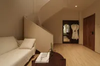 Dali Mountainside Hotel - 수영장