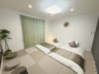 Daikichiya ONE  Newly Built Entire House Rental 1min walk to Taiko-dori station - balcony