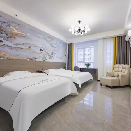 Passion Fruit E-sports Business Hotel